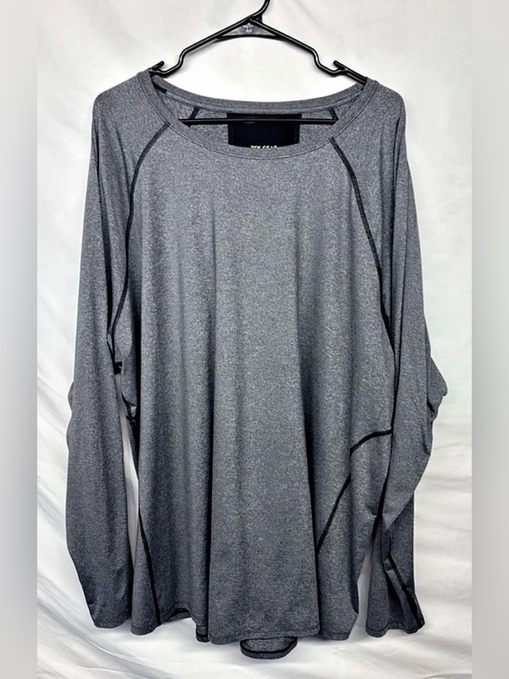 Women’s Size 4X Tek Gear Gray Long Sleeve Shirt